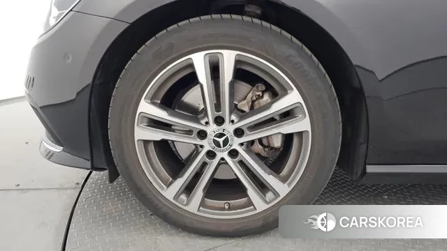 Mercedes-Benz E-Class W213 id 3716326 из Кореи 14