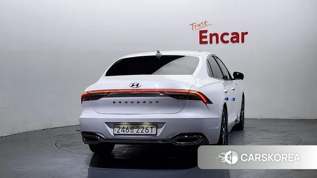 Hyundai The New Grandeur IG id 3722113 из Кореи 14