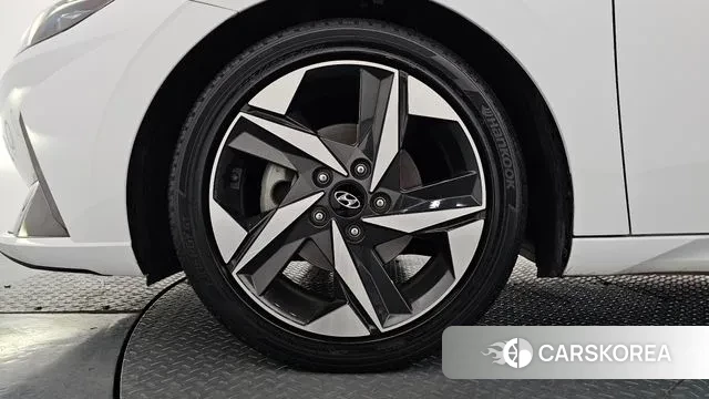 Hyundai Avante (CN7) id 3722846 из Кореи 14