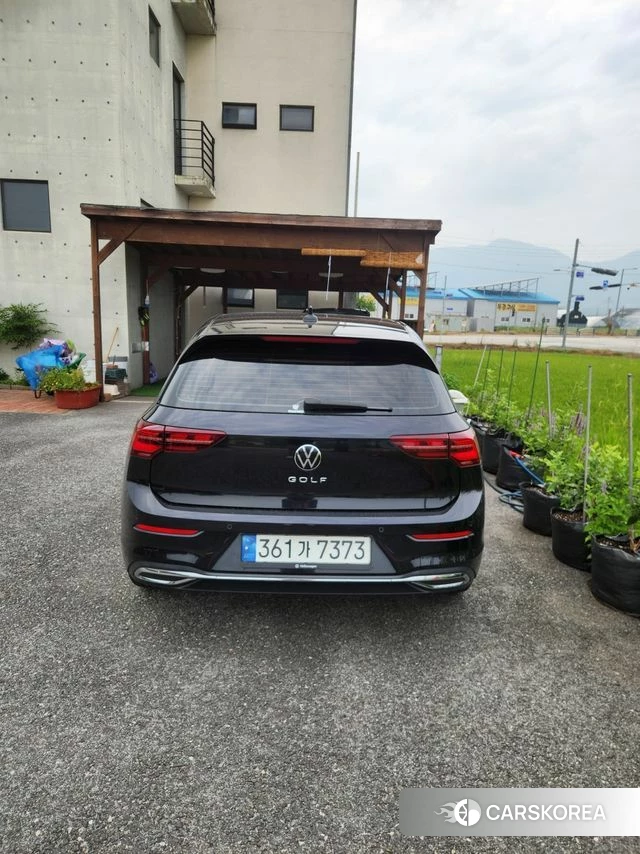 Volkswagen Golf 8th Generation 2023 Черный из Кореи, фото 4