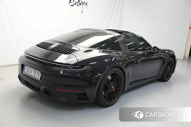 Porsche 911(992) 2023 Черный из Кореи, фото 6