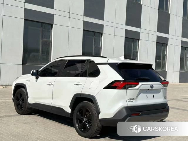 Toyota RAV4 Rongfang 2021 Белый из Китая, фото 4