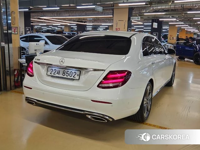 Mercedes-Benz E-Class W213 id 4689101 из Кореи 14