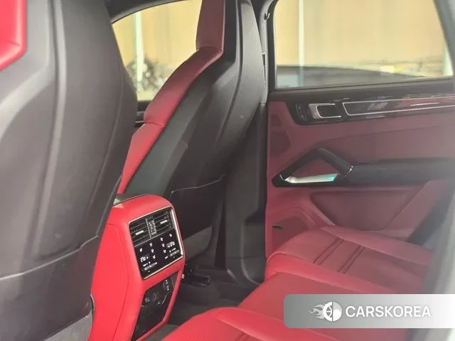 Porsche Cayenne (PO536) 2023 Белый из Кореи, фото 5