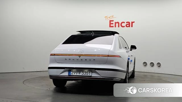 Hyundai Grandeur Hybrid (GN7) id 4618087 из Кореи 14