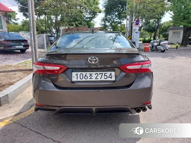 Toyota Camry (XV70) id 3095174 из Кореи 9