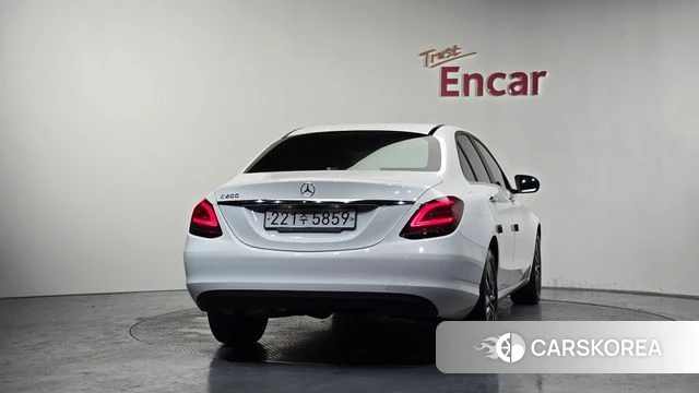 Mercedes-Benz C-Class W205 id 4581545 из Кореи 24