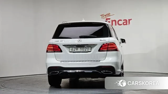 Mercedes-Benz GLE - Class W166 id 3709459 из Кореи 14