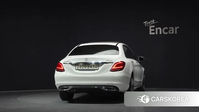 Mercedes-Benz C-Class W205 id 3703087 из Кореи 14