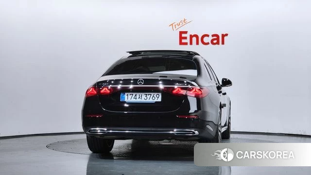 Mercedes-Benz E-Class W214 id 4897730 из Кореи 28