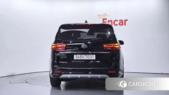 Kia The New Carnival id 3396421 из Кореи 14