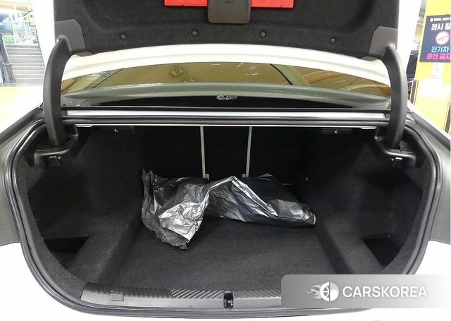 BMW 5 Series (G60) id 3838226 из Кореи 14