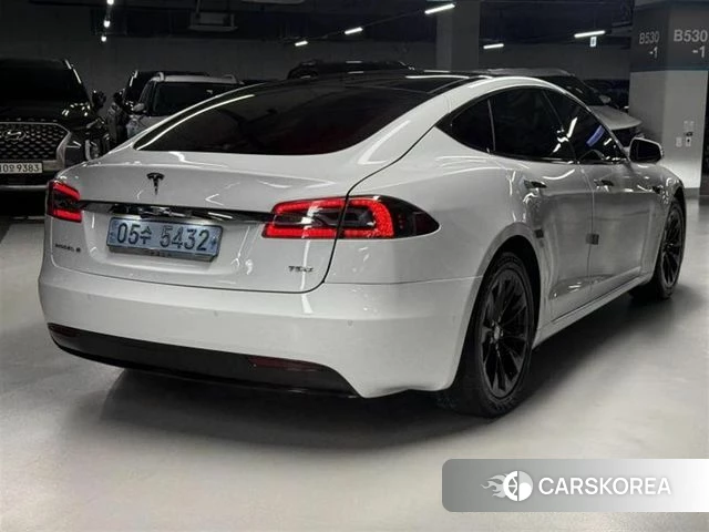 Tesla Model S id 4318233 из Кореи 14