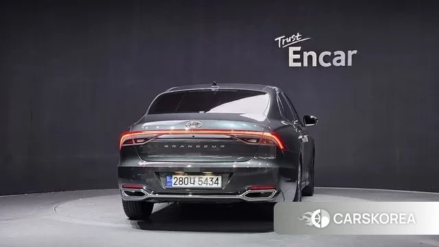 Hyundai The New Grandeur IG id 3208587 из Кореи 14
