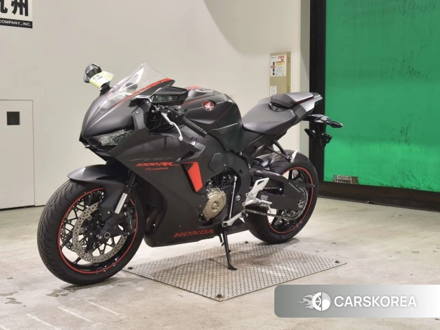 Honda CBR1000RR 2017 из Японии, фото 2