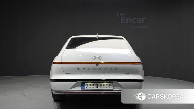 Hyundai Grandeur (GN7) id 3793672 из Кореи 14