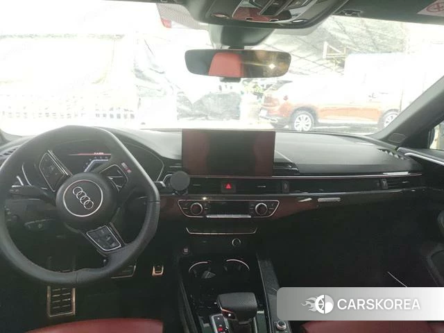 Audi S4 2025 Черный из Китая, фото 4