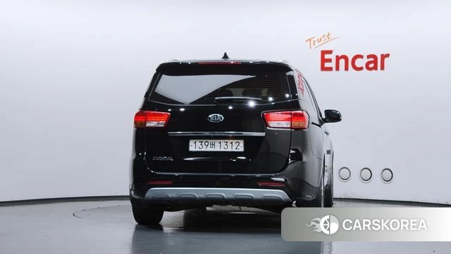 Kia All New Carnival id 4850193 из Кореи 27