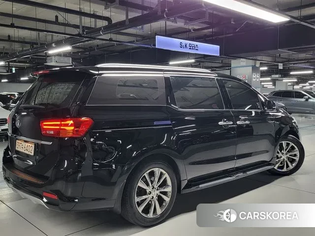 Kia The New Carnival id 3041978 из Кореи 14