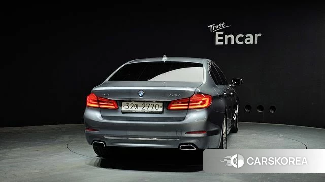 BMW 5 Series (G30) id 3814237 из Кореи 14