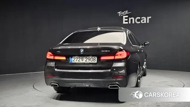 BMW 5 Series (G30) id 3654307 из Кореи 14