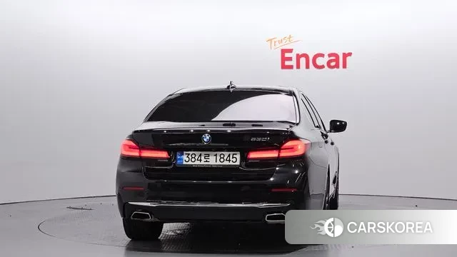 BMW 5 Series (G30) id 3011708 из Кореи 14