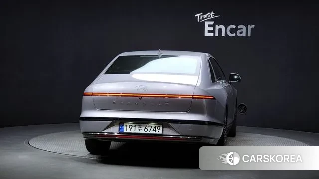 Hyundai Grandeur (GN7) id 2884265 из Кореи 14