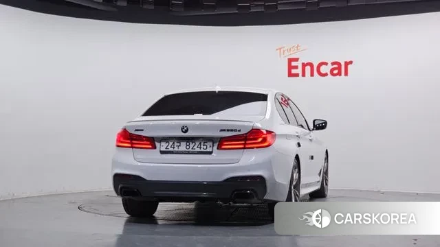 BMW 5 Series (G30) id 3520303 из Кореи 14