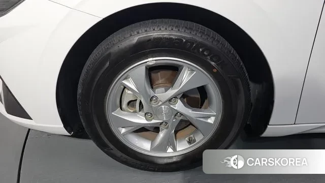 Hyundai Avante (CN7) id 2995052 из Кореи 14