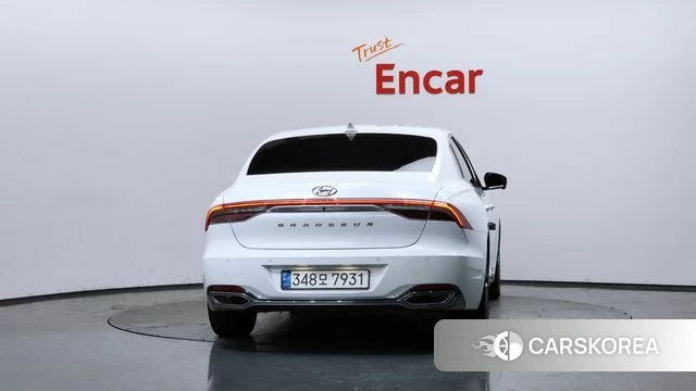 Hyundai The New Grandeur IG id 4619717 из Кореи 31