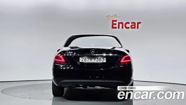 Mercedes-Benz C-Class W205 id 2376959 из Кореи 14