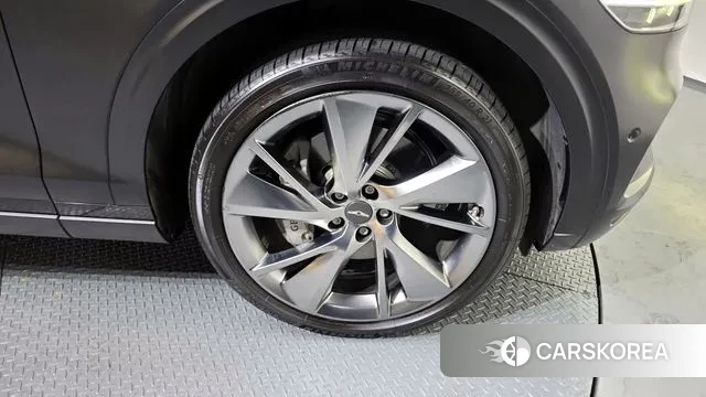 Genesis GV70 id 3577015 из Кореи 14