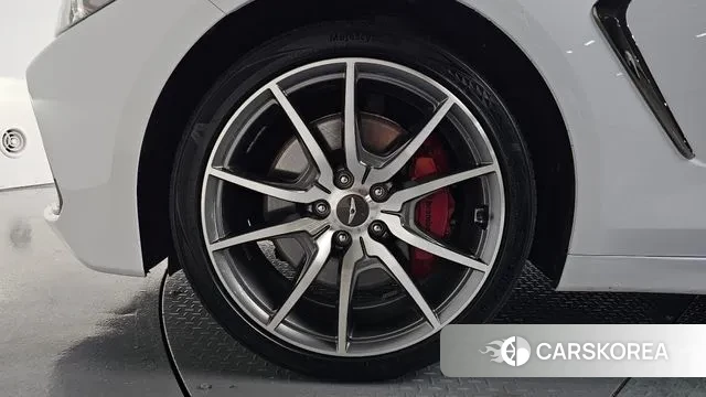 Genesis G70 id 3239003 из Кореи 14