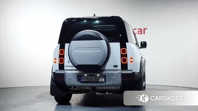 Land Rover Defender (L663) id 3740717 из Кореи 14
