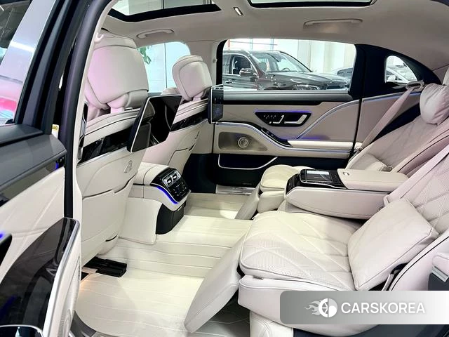 Mercedes-Benz Maybach S-class 2022 Белый из Китая, фото 4