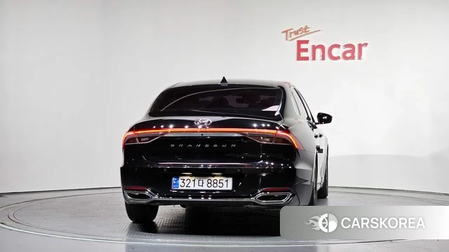 Hyundai The New Grandeur IG id 4304067 из Кореи 29