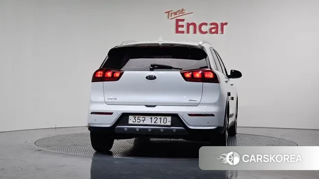 Kia Niro id 3500105 из Кореи 14