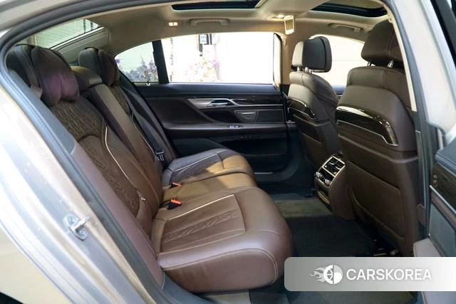 BMW 7 series id 4271153 из Китая 19