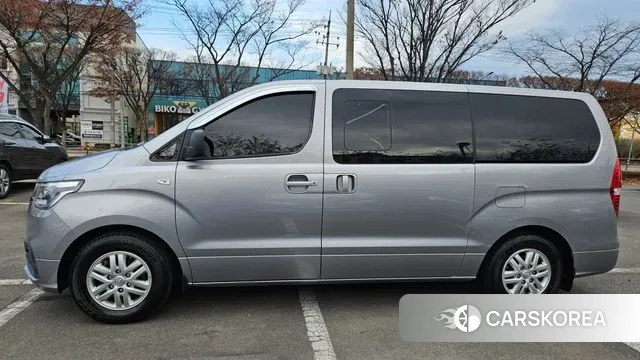 Hyundai The New Grand Starex id 3444571 из Кореи 14