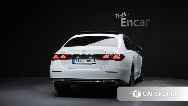 Mercedes-Benz E-Class W214 id 3015858 из Кореи 14