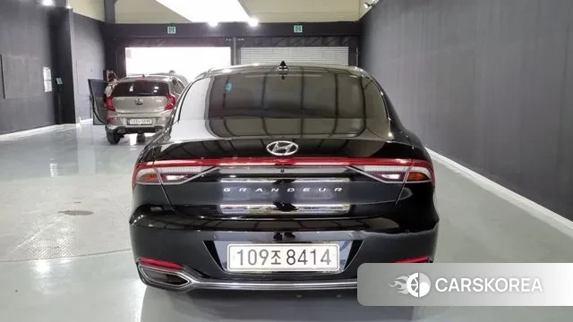 Hyundai The New Grandeur IG id 2902515 из Кореи 13
