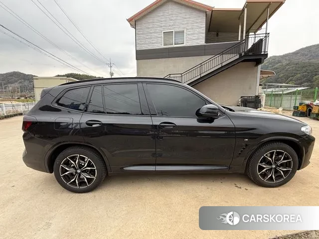 BMW X3 (G01) 2024 Черный из Кореи, фото 4