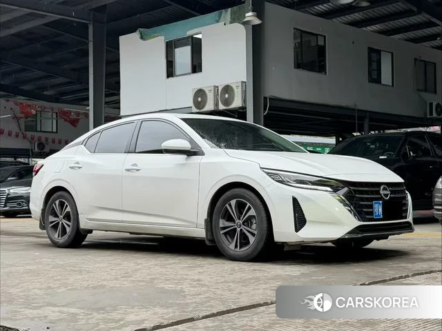 Nissan Xuan Yi 2024 Белый из Китая, фото 4