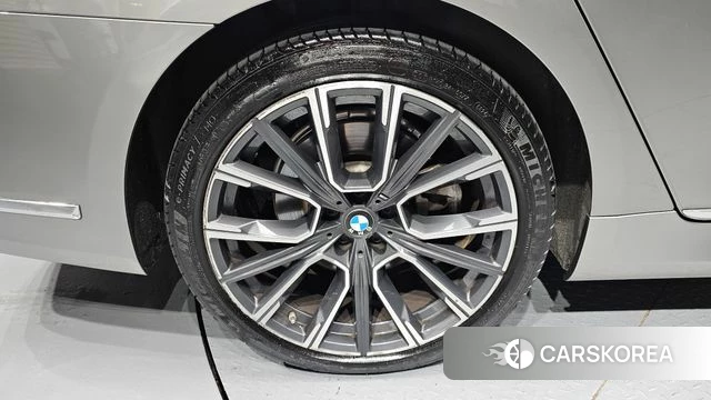 BMW 7 Series (G11) id 4594485 из Кореи 25