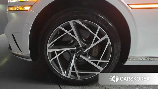 Genesis G90 (RS4) id 4579213 из Кореи 30