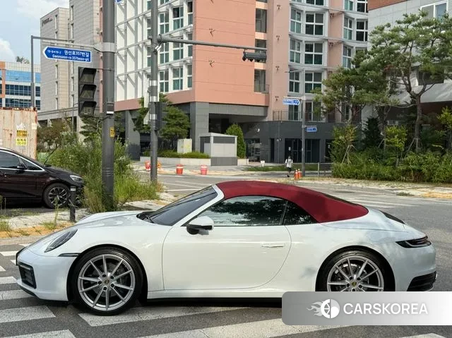 Porsche 911(992) id 3094846 из Кореи 11