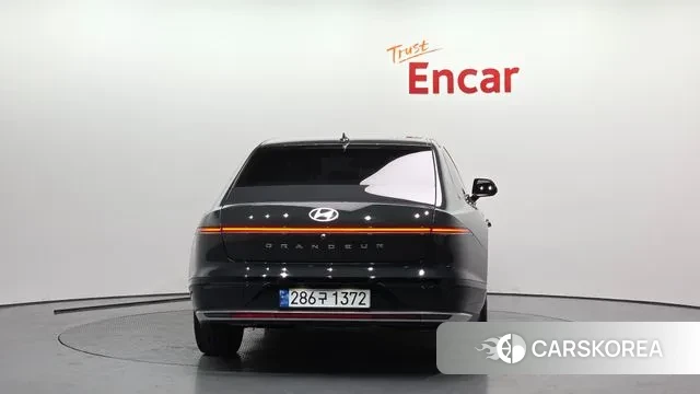 Hyundai Grandeur (GN7) id 3503022 из Кореи 14