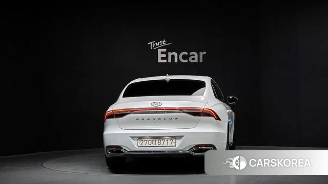 Hyundai The New Grandeur IG Hybrid id 3819885 из Кореи 14