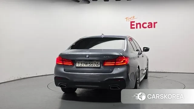 BMW 5 Series (G30) id 3514765 из Кореи 14