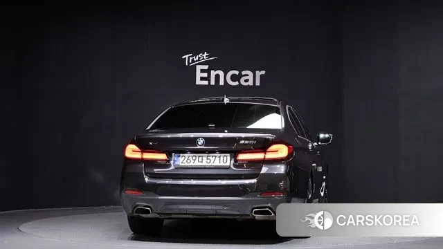 BMW 5 Series (G30) id 3468950 из Кореи 14